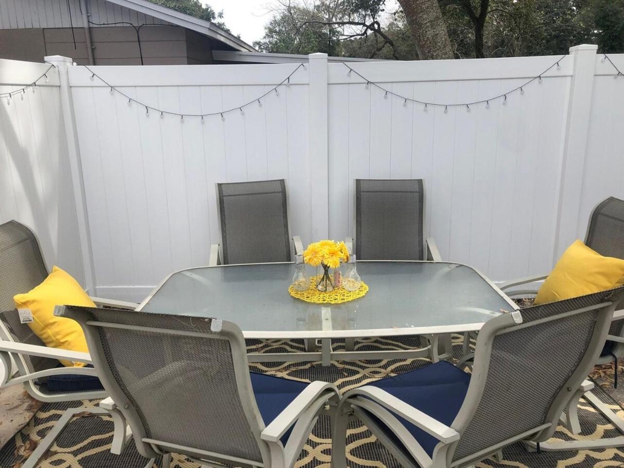 Tranquil & Fully Renoveted Near Busch Gardens Holiday home Tampa