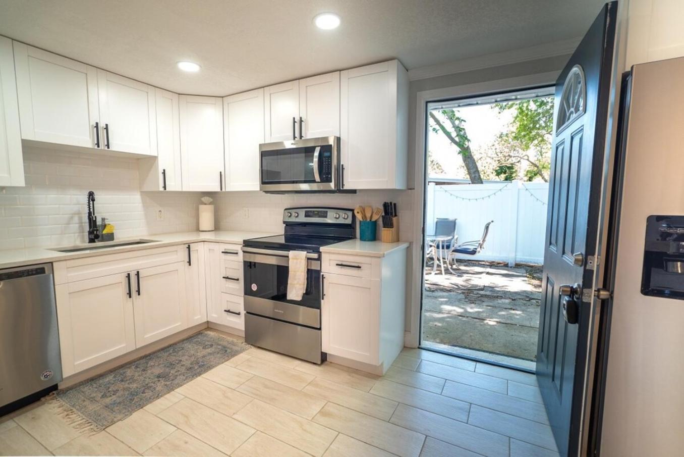Holiday home Tranquil & Fully Renoveted Near Busch Gardens Tampa